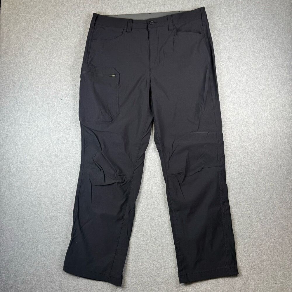 Eddie Bauer Mens Size 36x30 Cargo Pants Black Straight Leg Zip Fly Nylon Stretch